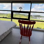 Riverside Privatunterkunft
