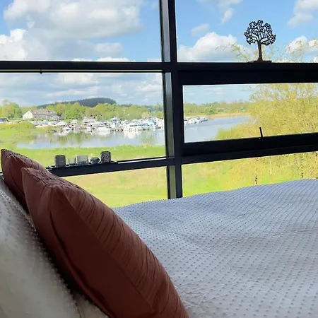 Riverside Δωμάτια σε οικογενειακή κατοικία